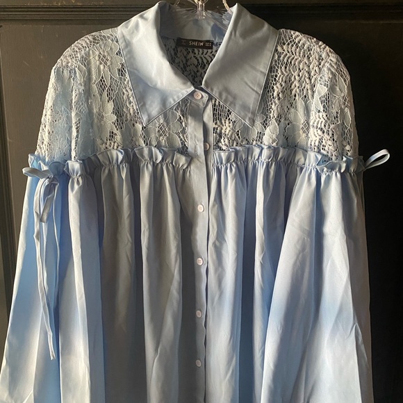 Dress - Picture 2 of 5